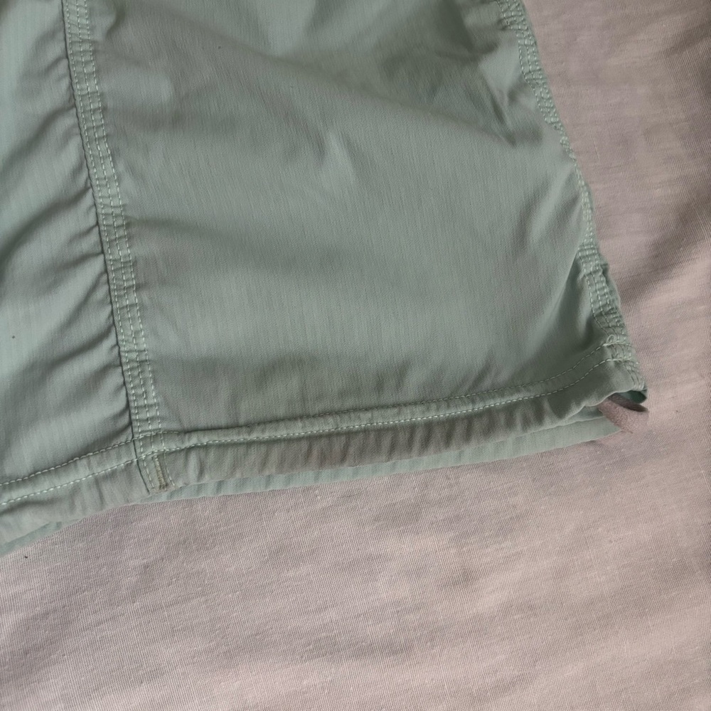 Lululemon Dance Studio Mid-Rise Pant, Wide Leg, Mint Green Color size 2 - Picture 15 of 15